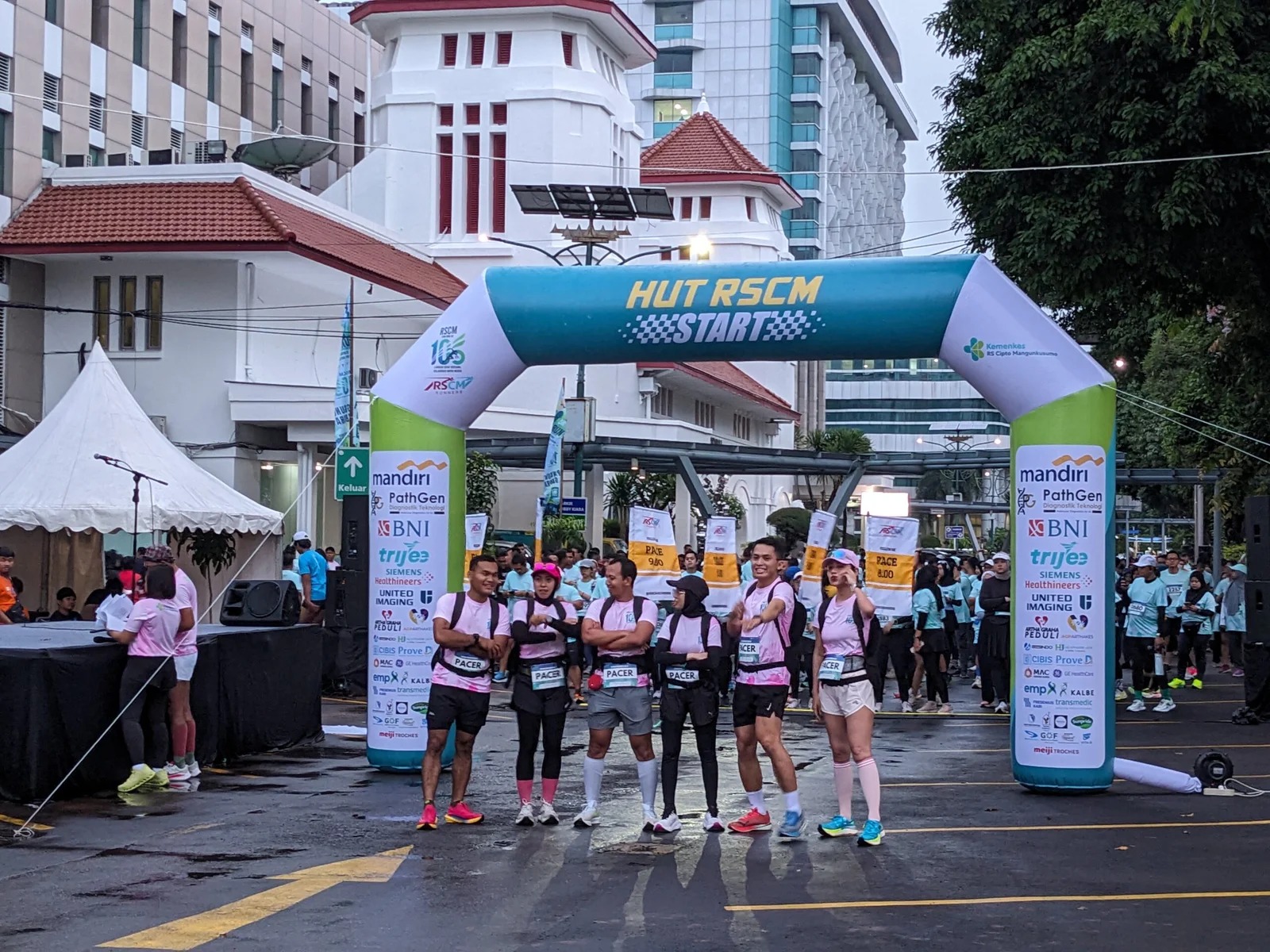 Balon Gate : Gapura Balon1